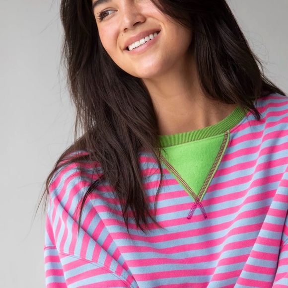 Natural Life Oversized Striped Crewneck in taffy twist women’s S/M - Picture 3 of 7